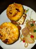 ঘরে তৈরী পনির বার্গার (Homemade Paneer Burger recipe in bengali)
