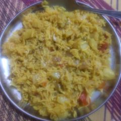Namkeen yellow rice A picture of Namkeen yellow rice.