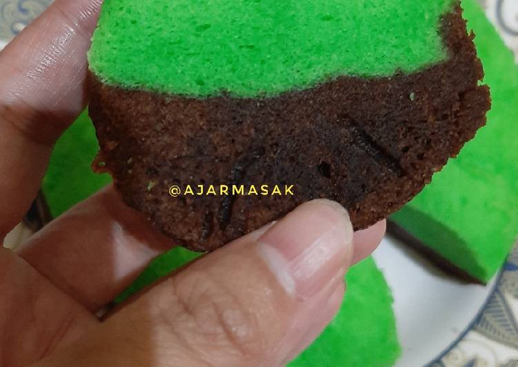 Bolu kukus coklat pandan