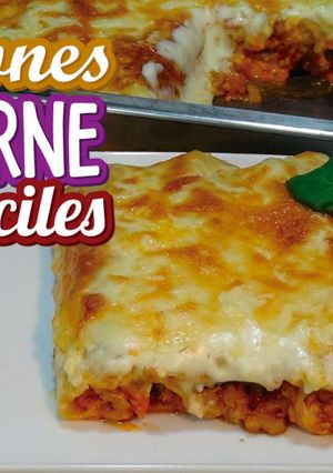 Foto principal de Canelones de carne con salsa bechamel receta fácil
