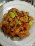 Balado Kikil Bakso Pete