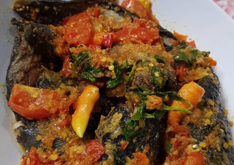 Langkah Mudah untuk Menyiapkan 55. Mangut Ikan Lele Anti Gagal