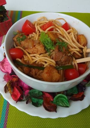 Φωτογραφία της συνταγής Bami goreng με χοιρινό και γαρίδες
