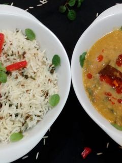 पालक चना दाल विथ जीरा राइस (Palak chana dal with jeera rice recipe in Hindi) रेसिपी मुख्य फोटो