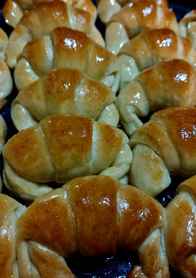 Una foto de Medialunas 🥐✨️
