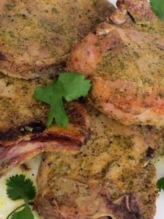 Una foto de Chuletas al horno🥩