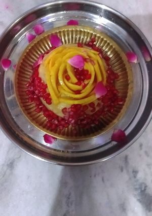 A picture of Kanha ji bday cake.