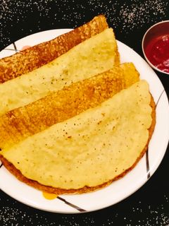 सूजी और बेसन का चीला (suji aur besan ka cheela recipe in Hindi) रेसिपी मुख्य फोटो
