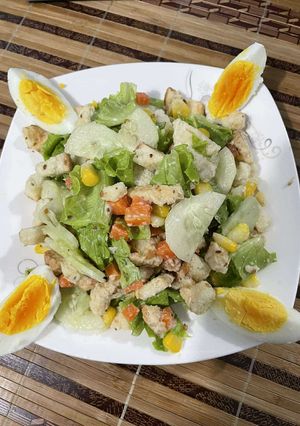 Hình của món Salad bánh mì.