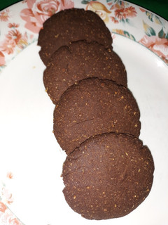 Una foto de Galletas de chocolate y avena