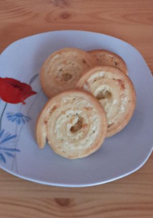Sajtos-sós csiga recept fotója