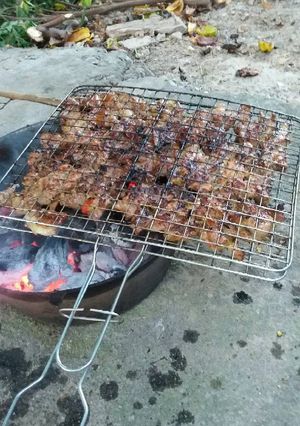 Hình của món Thịt heo nướng riềng mẻ.