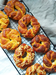 Gluténmentes, tejmentes koszorúk recept fotója