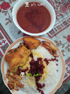 عکسی از دستور زرشک پلوی خوشمزه مامان پز 👩🏻🍳