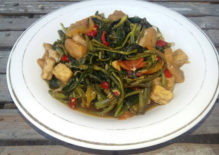 Tumis Kangkung Tahu by Treey Murdhoyo 2019