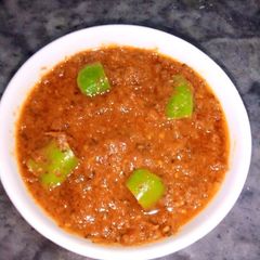 A picture of Timatar ki karahi Chutni.