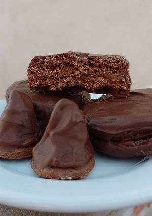 Una foto de Alfajores fáciles Sin Manteca
