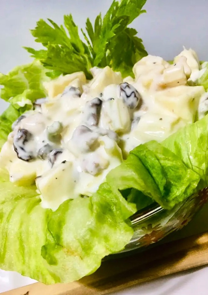 Una foto de 🥗ENSALADA🥗🥗WALDORF🥗