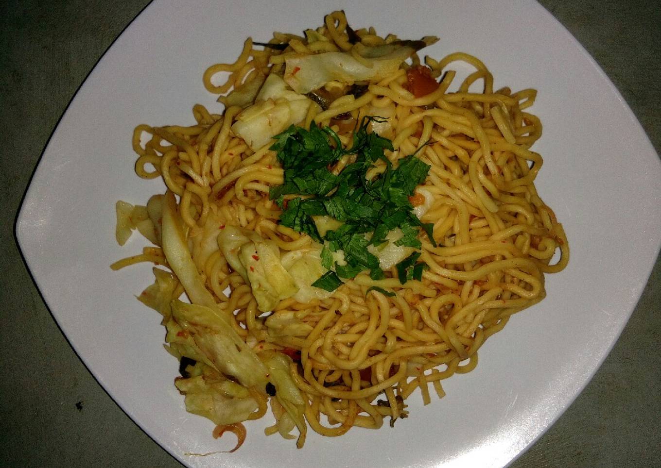 Mie goreng rendah lemak