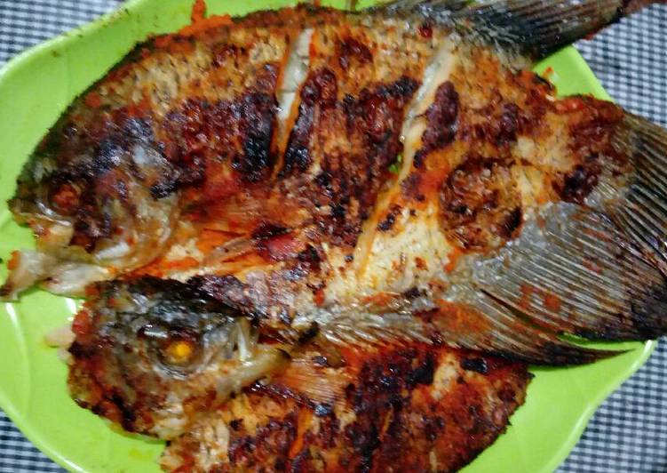 Resep Gurami Panggang Pedas Manis Anti Gagal