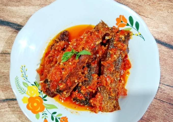 Resep Balado Ikan Tongkol Nila Oleh Kasmira Cookpad