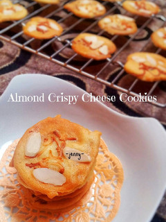 Foto resep Almond Crispy Cheese Cookies