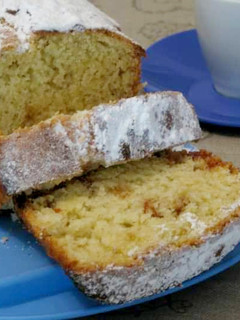 Foto di Plumcake al cocco e frutti di bosco