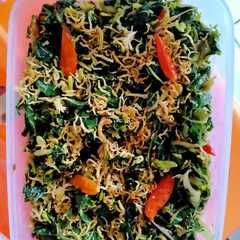 รูปของ Tumis Daun Pepaya Kangkung + Bunga Pepaya