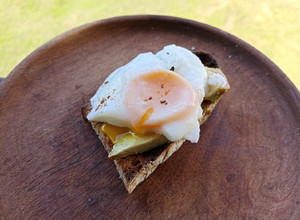 Una foto de Huevo poché, en desayuno