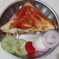 सैंडविच रेसिपी (Sandwich recipe in Hindi) রেসিপির প্রধান ছবি