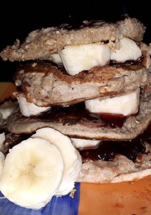 Φωτογραφία της συνταγής Pancakes μπανάνα - φράουλα 🥞