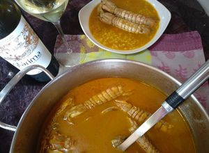 Foto principal de Arroz caldoso de cangrejos y galeras