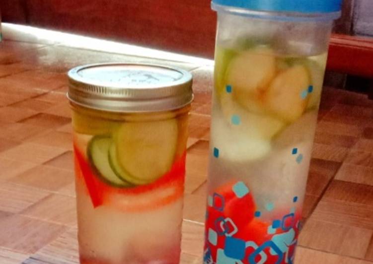 Infused water "LeTiToAng (Lemon Timun Tomat Anggur)" #2