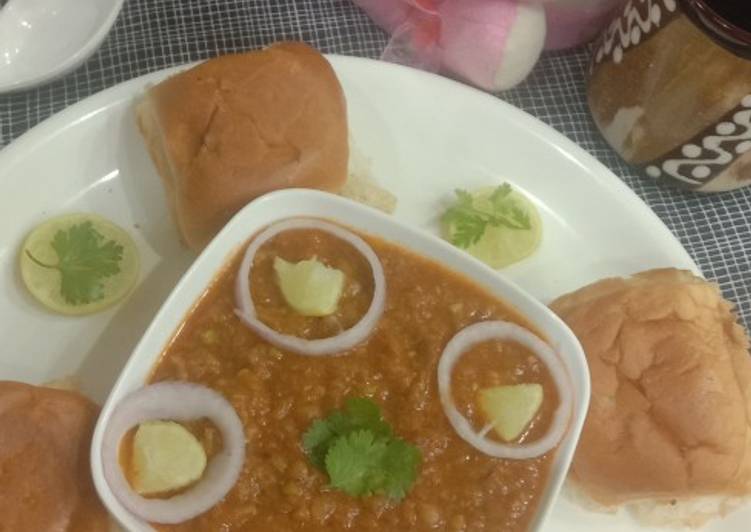 Simple Way to Prepare Quick Pav bhaji