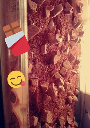 صورة لوصفة طبقات البسكوت بصوص الشكلاتة والقشطه