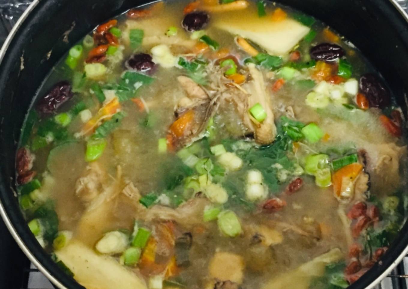 Sup Ciapo (ayam obat)