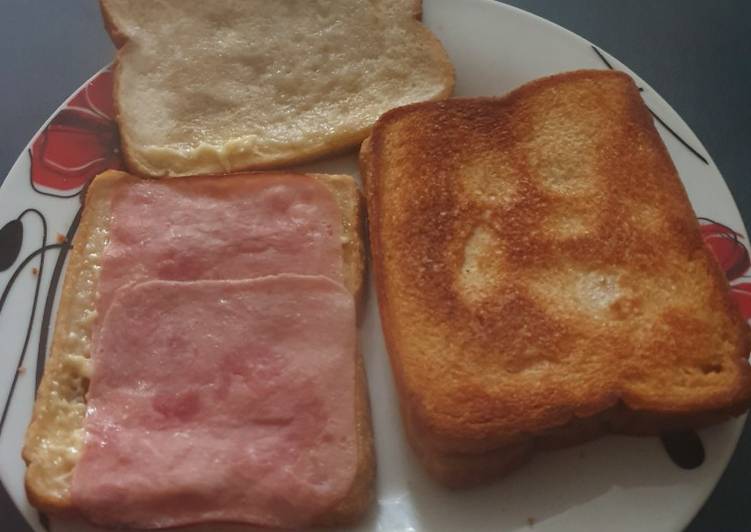 Steps to Make Perfect Pan fried Cheese and Ham Toasties