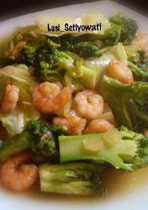 Foto resep Tumis Sayur Saus Tiram