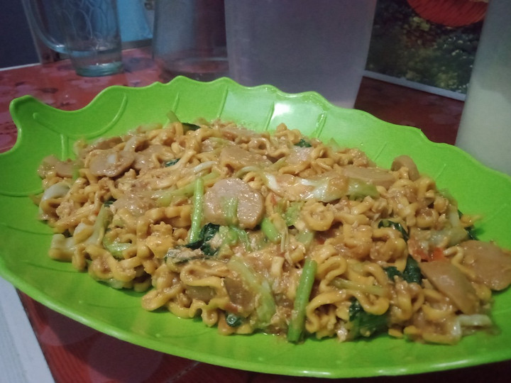  Resep buat Mie goreng basah pedas yang spesial