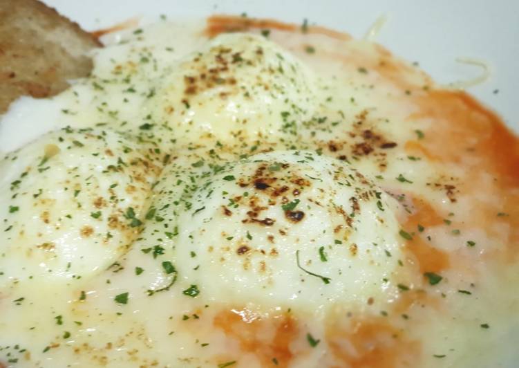 Huevos rellenos con bechamel y carne picada????
