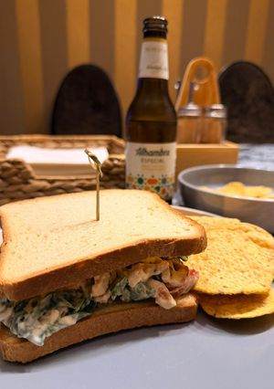 Una foto de Sándwich de pollo a la plancha!!!!