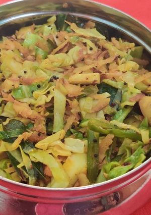 કોબી શાક (cabbage Shak Recipe in Gujarati) રેસીપી મુખ્ય ફોટો