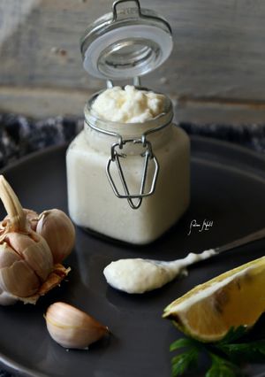 صورة لوصفة ثوم من دون بيض ولذيذ جداً جداً