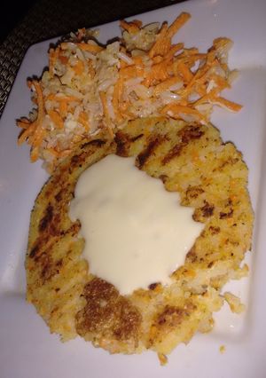 Una foto de Hamburguesas de arroz, zanahoria y sésamo