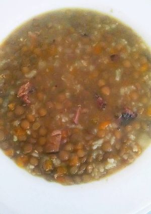 Una foto de Lentejas con arroz