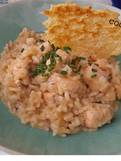Una foto de Risotto de salmón