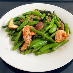 A picture of Stir Fried Asparagus, Snap Peas and Shiitake with Prawns.