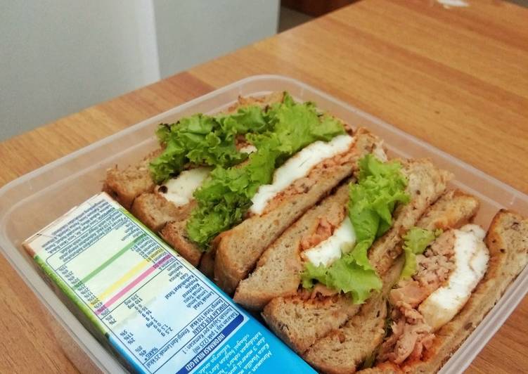 Bagaimana Membuat Sandwich Healthy breakfast (for diet) yang Enak