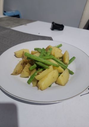 Foto resep Potato garlic mentega