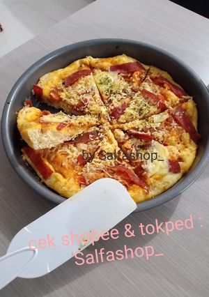 Foto resep Pizza simple empuk dan enak banget🍕👍